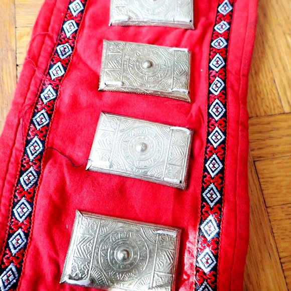 Handmade Ceremonial Bib/Cravat from Northern Vietnam - Picture 2 of 4